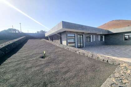 Дом Продажа в La Asomada, Tías, Lanzarote. 