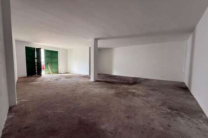 Handelspanden verkoop in Argana Alta, Arrecife, Lanzarote. 