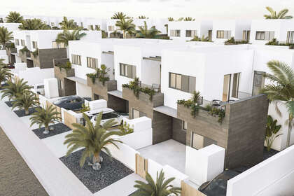 Villa for sale in Costa Teguise, Lanzarote. 