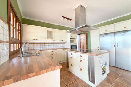Villa for sale in Yaiza, Lanzarote. 