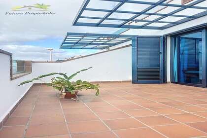 Duplex for sale in Playa Honda, San Bartolomé, Lanzarote. 