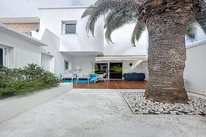 Chalet for sale in Playa Honda, San Bartolomé, Lanzarote. 