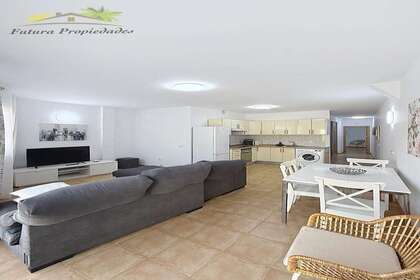 Flat for sale in Arrecife, Lanzarote. 