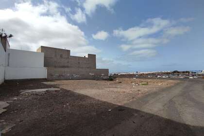 Urban plot for sale in Maneje, Arrecife, Lanzarote. 
