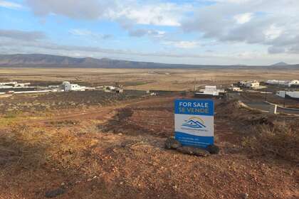 Urban plot for sale in Soo, Teguise, Lanzarote. 