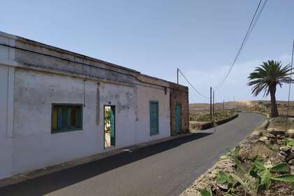 Вилла Продажа в Ye, Haría, Lanzarote. 