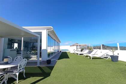 Вилла Продажа в Costa Teguise, Lanzarote. 