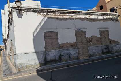 House for sale in Arrecife, Lanzarote. 