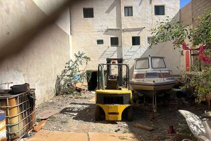 Terreno urbano venta en Argana Alta, Arrecife, Lanzarote. 
