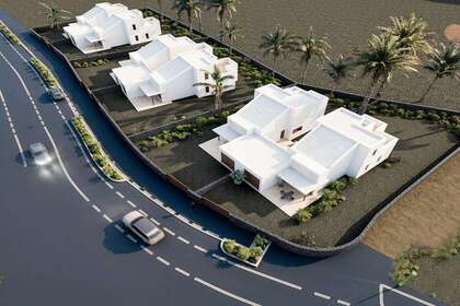 Villa for sale in Tinajo, Lanzarote. 