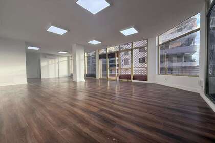 Коммерческое помещение в Los Cristianos, Arona, Santa Cruz de Tenerife, Tenerife. 