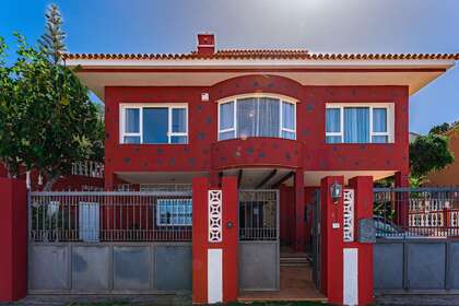 Villa vendita in El Sauzal, Sauzal, El, Santa Cruz de Tenerife, Tenerife. 