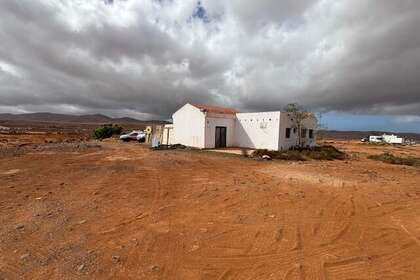 Дом Продажа в Ampuyenta, Puerto del Rosario, Las Palmas, Fuerteventura. 