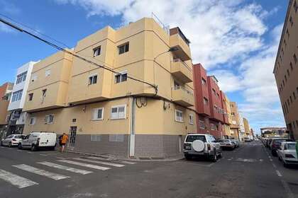 Квартира Продажа в Vecindario, Santa Lucía de Tirajana, Las Palmas, Gran Canaria. 