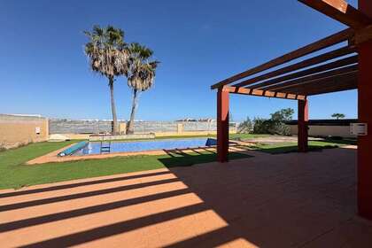 Villa for sale in Caleta de Fuste, Antigua, Las Palmas, Fuerteventura. 
