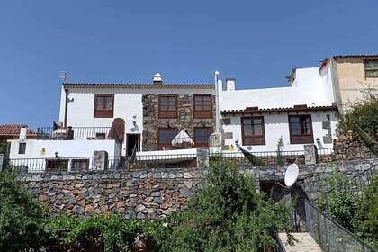 House for sale in Vilaflor, Santa Cruz de Tenerife, Tenerife. 