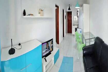 Apartment for sale in Los Cristianos, Arona, Santa Cruz de Tenerife, Tenerife. 