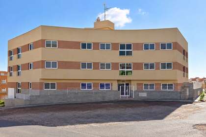 Flat for sale in San Isidro, Granadilla de Abona, Santa Cruz de Tenerife, Tenerife. 