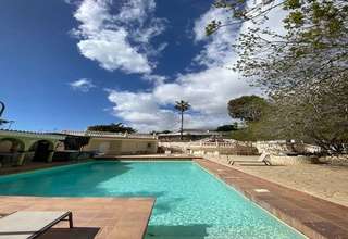 Villa for sale in El Madroñal, Adeje, Santa Cruz de Tenerife, Tenerife. 