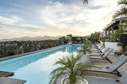 private swimming-pool