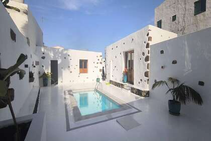 Chalet for sale in Haría, Lanzarote. 