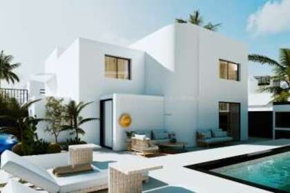 Шале Продажа в Puerto del Carmen, Tías, Lanzarote. 