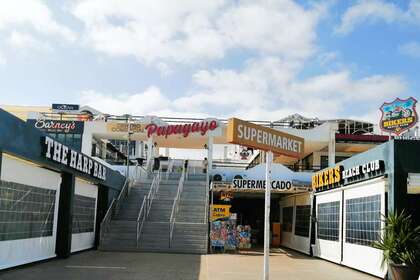 Locale commerciale vendita in Playa Blanca, Yaiza, Lanzarote. 