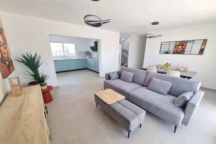 Villa for sale in Tahiche, Teguise, Lanzarote. 