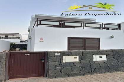 Casa a due piani vendita in San Bartolomé, Lanzarote. 