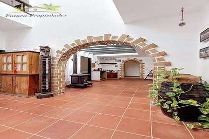 Chalet for sale in Teguise, Lanzarote. 