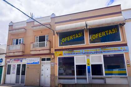 Edificio venta en Argana Alta, Arrecife, Lanzarote. 