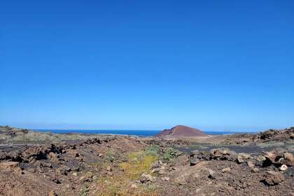 Plot for sale in La Costa, Tinajo, Lanzarote. 
