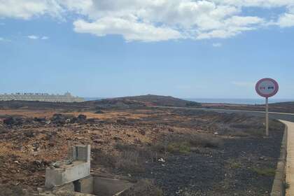 Plot for sale in Costa Teguise, Lanzarote. 
