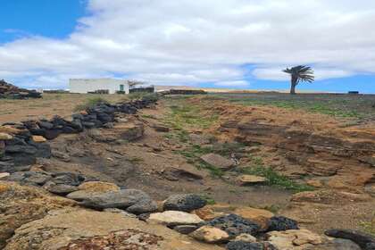 Plot for sale in Teguise, Lanzarote. 