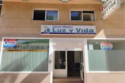 Handelspanden verkoop in Vecindario, Santa Lucía de Tirajana, Las Palmas, Gran Canaria. 