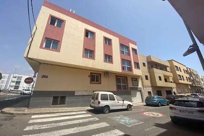 商业物业 出售 进入 Puerto del Rosario, Las Palmas, Fuerteventura. 