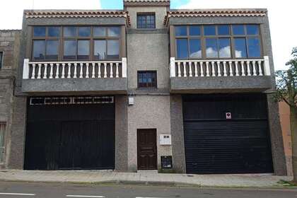 House for sale in Candelaria, Santa Cruz de Tenerife, Tenerife. 