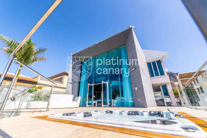 Cluster house for sale in Adeje, Santa Cruz de Tenerife, Tenerife. 