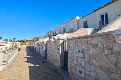 House for sale in Chayofa, Arona, Santa Cruz de Tenerife, Tenerife. 