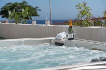 jacuzzi