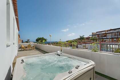 jacuzzi