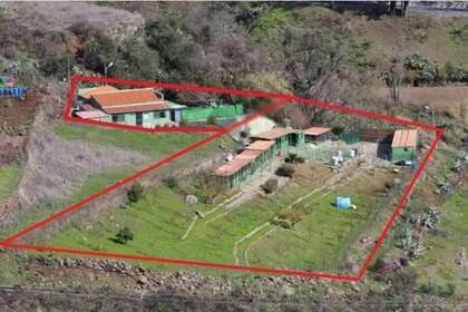 Country house for sale in Lomo Los Silos, Vega de San Mateo, Las Palmas, Gran Canaria. 