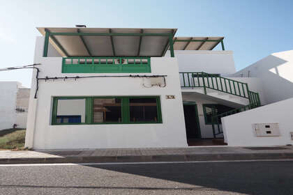 Casa vendita in Famara, Teguise, Lanzarote. 